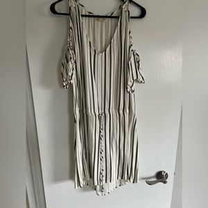 Cloth & stone stripe dress. Size medium. Very soft fabric.